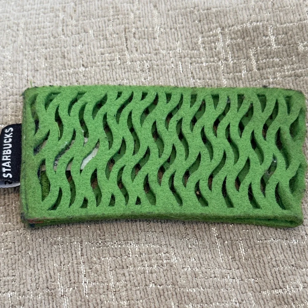 Starbucks Reusable Coffee Cup Sleeves Bundle of 3 Holiday Red Green Zig-Zag
